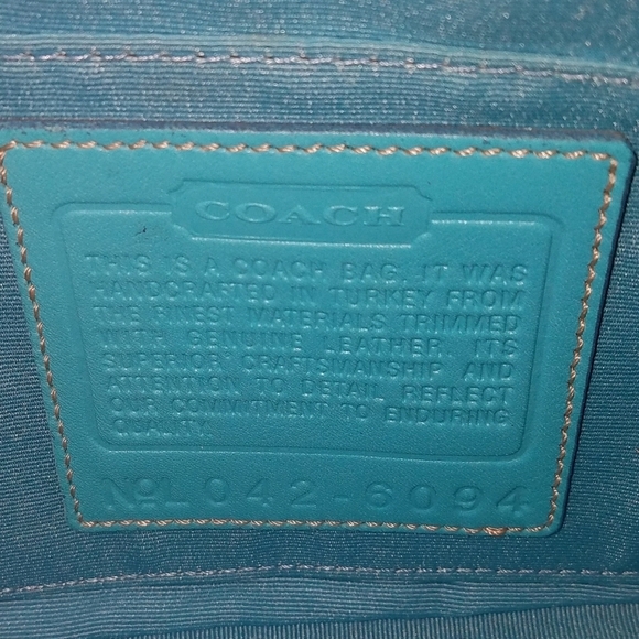 Coach Y2K 90's Turquoise Signature C Demi Shoulder Bag w/Dustbag - Picture 9 of 16